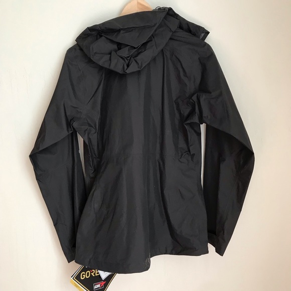 Mountain Hardware Gortex Paclite Jacket. NWT - Picture 8 of 12